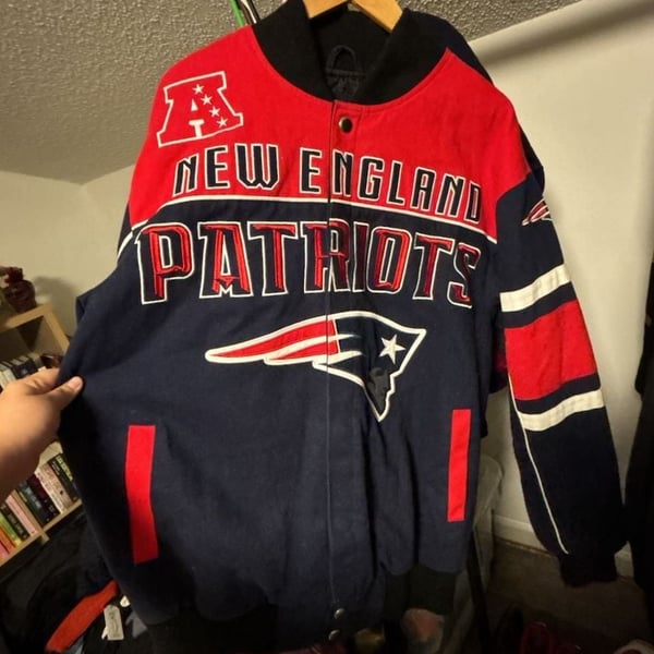 NFL New England Patriots Bomber Jacket Size L/G Navy Red Football