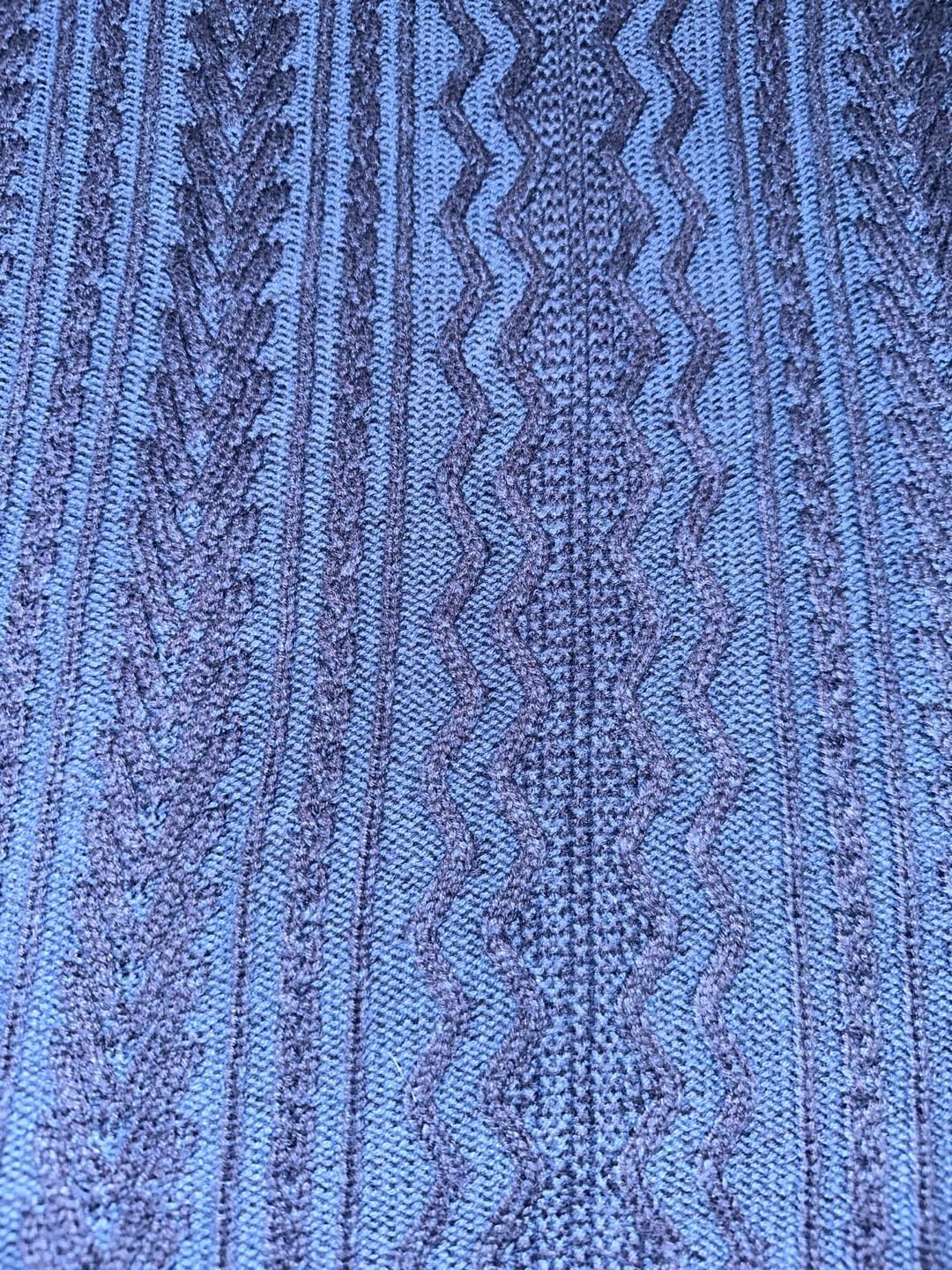 Eight Eight Eight Cable Knit Sweater Size L Blue Cotton 3