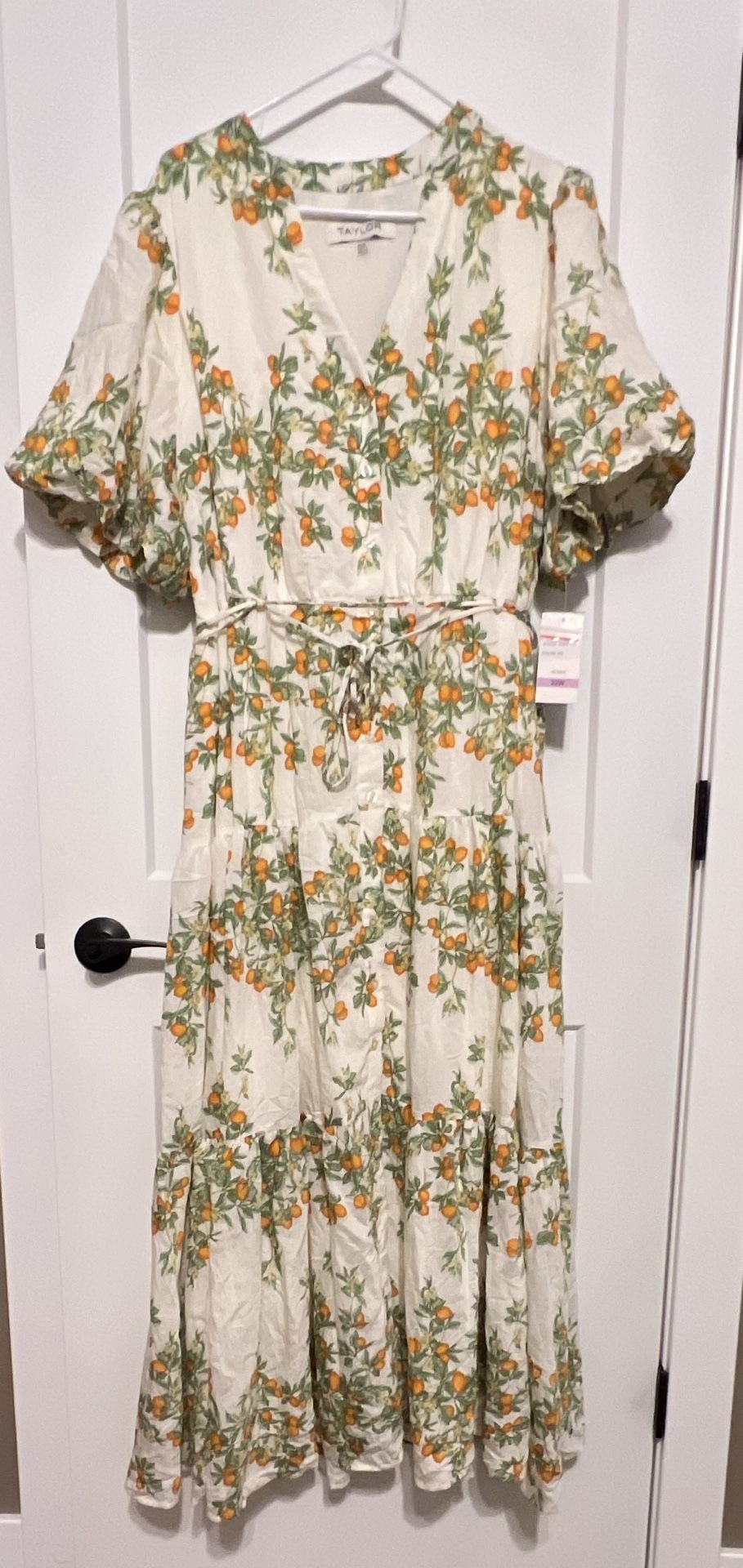 Taylor Maxi Dress Size 22W Ivory Sunset Orange Citrus Print Puff Sleeve 2