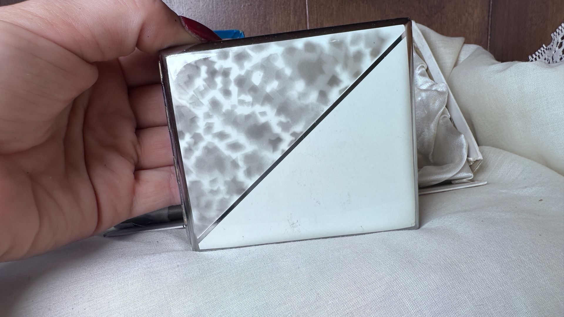 Penguin Lighter and Cigarette Case Set Art Deco Enamel in Box 3