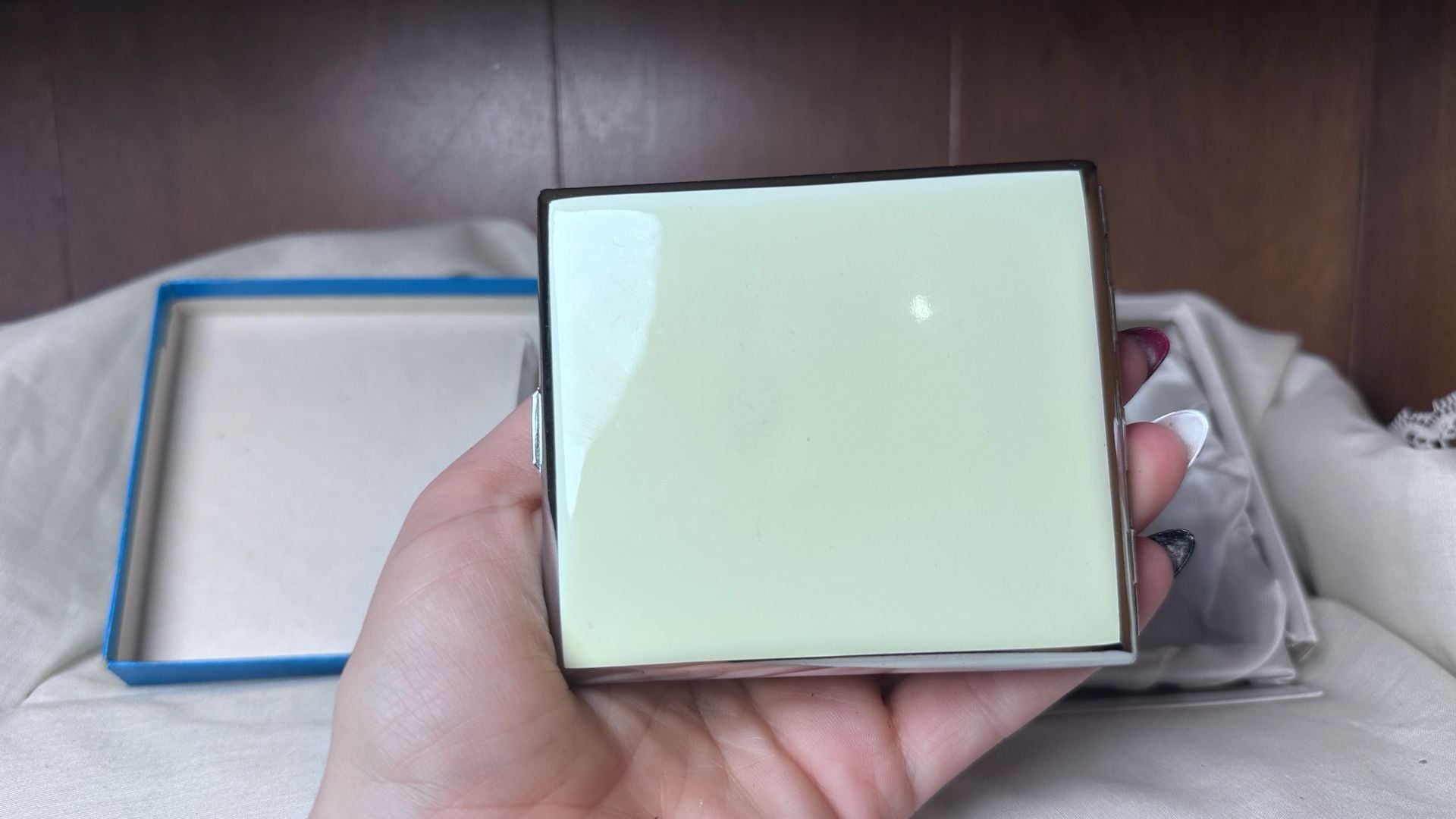 Penguin Lighter and Cigarette Case Set Art Deco Enamel in Box 4