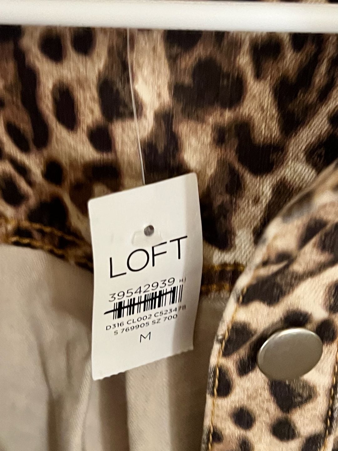 NWT: LOFT Leopard Print Denim Dress Short Sleeve Popover Pocket - Size M 5