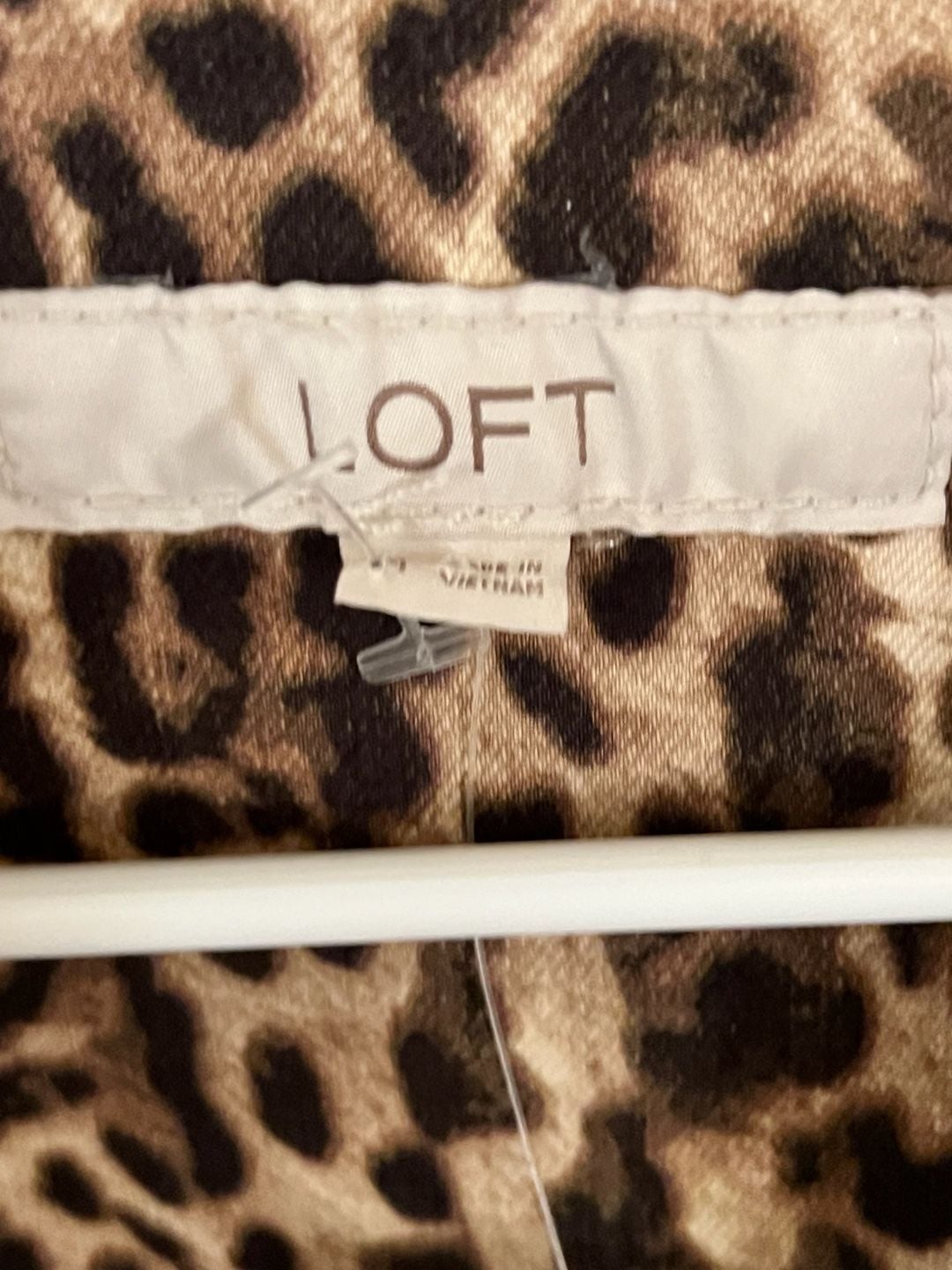 NWT: LOFT Leopard Print Denim Dress Short Sleeve Popover Pocket - Size M 6