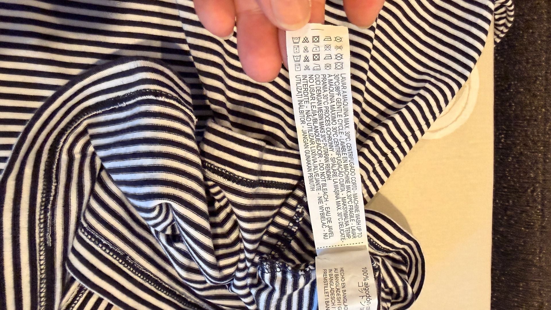 Zara Essentials Striped T-Shirt Size L Black White Relaxed Fit 10