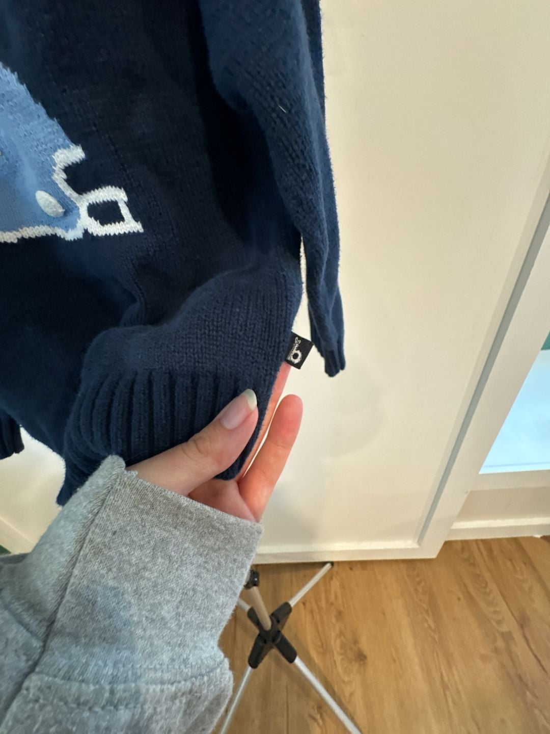 Product thumbnail 4