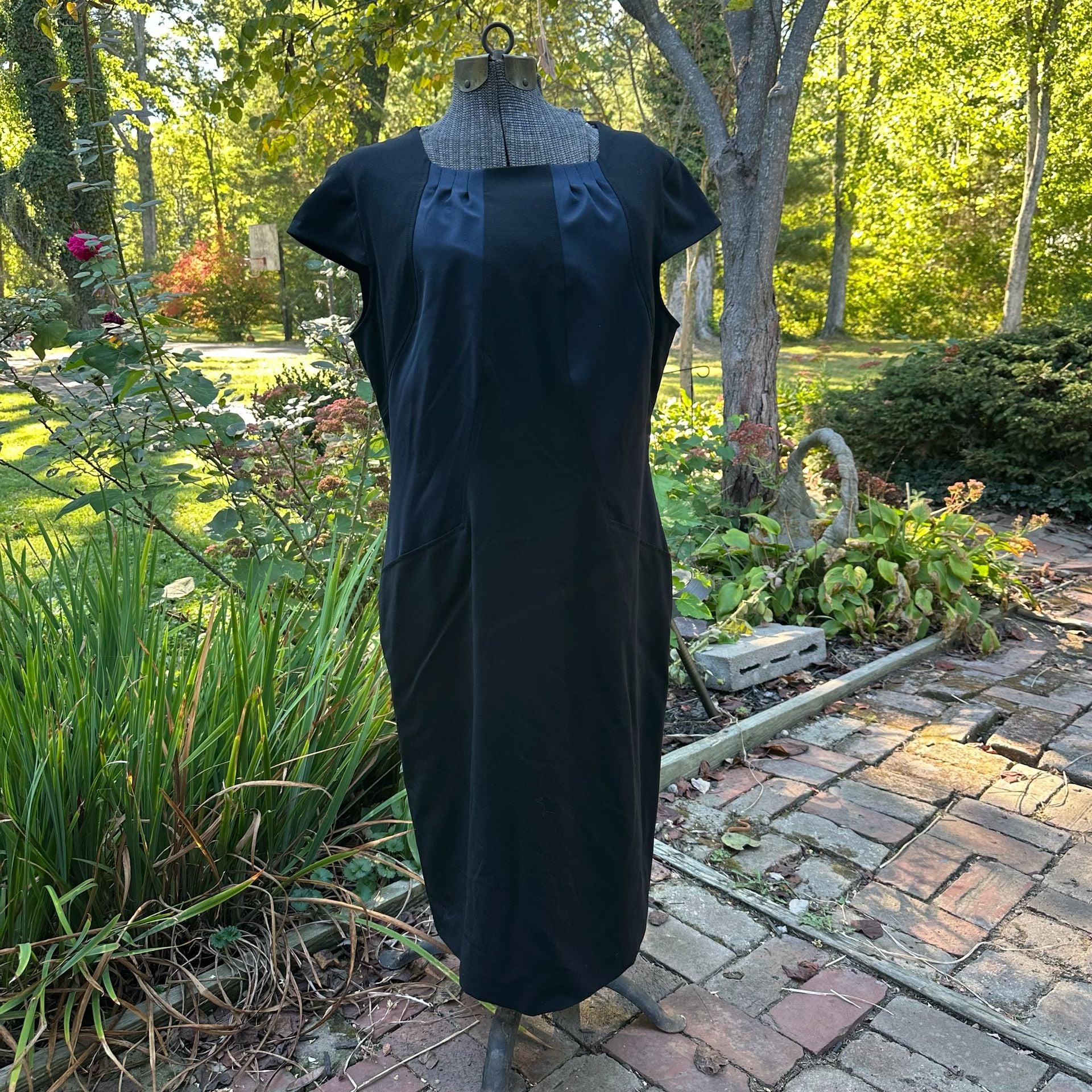 Loft Midi Dress Black Blue Cap Sleeve Pocket Sheath Size L 2