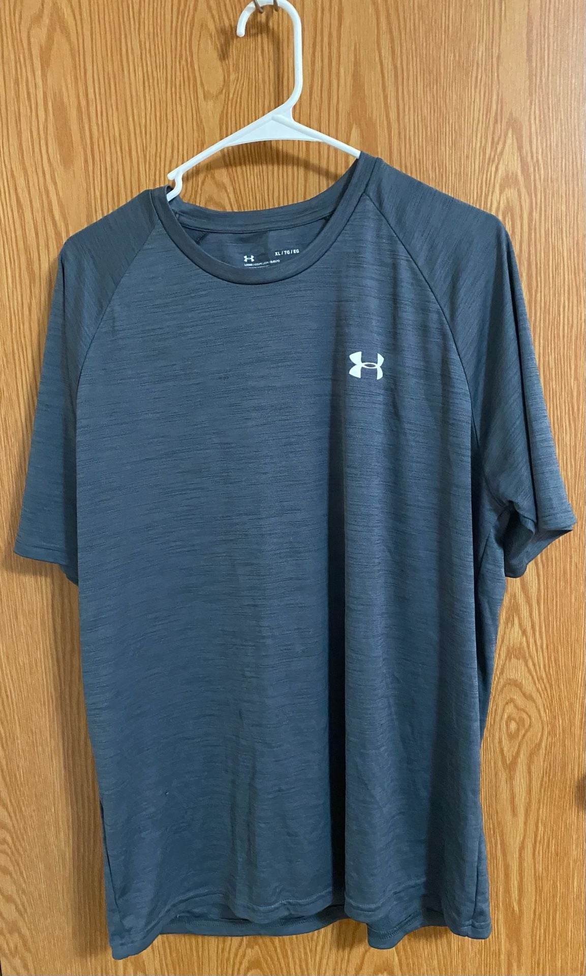 Under Armour Velocity T-Shirt Size XL Gray Short Sleeve HeatGear 2