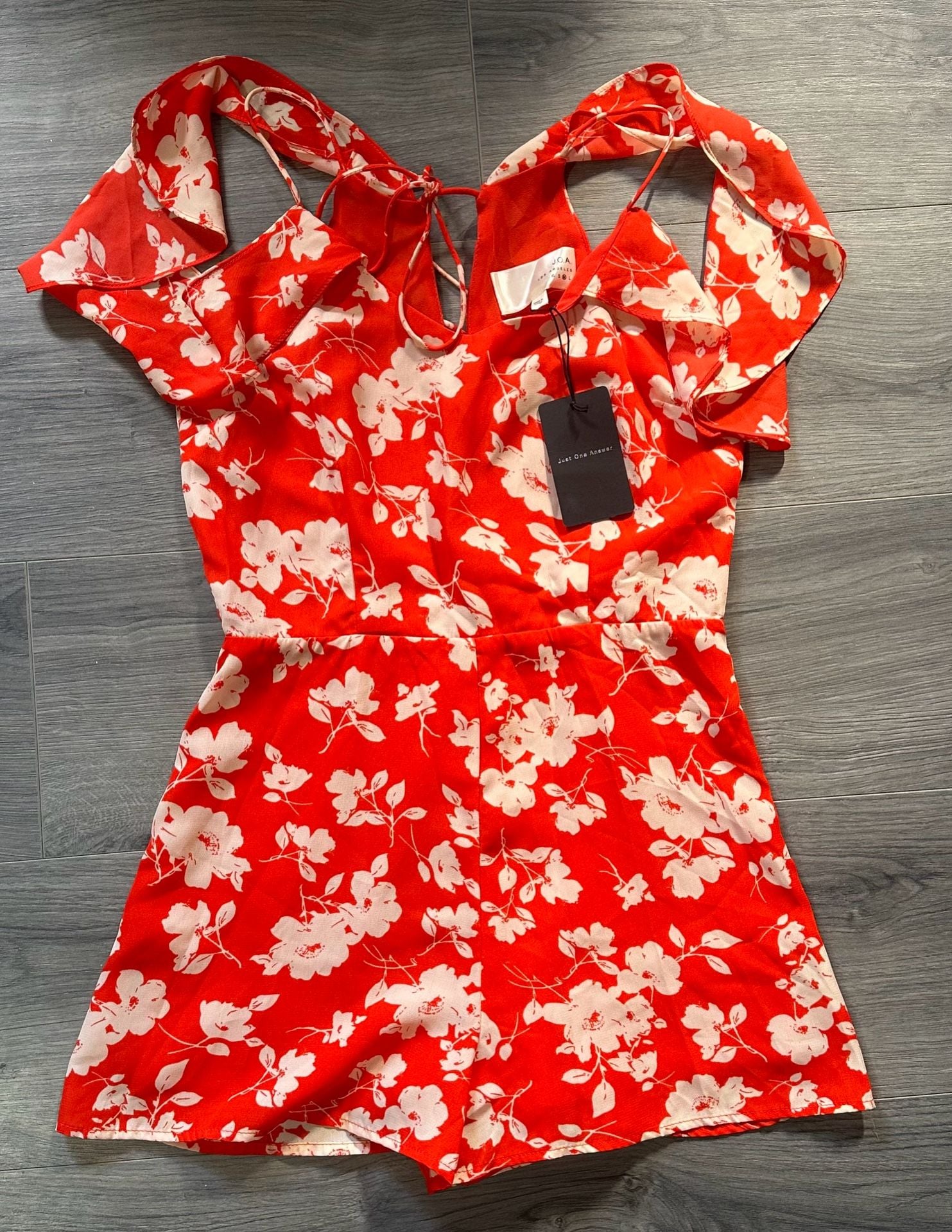 J.O.A. Los Angeles Floral Cold Shoulder Romper Size M Red White 2