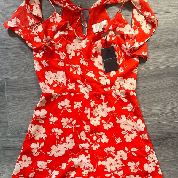 J.O.A. Los Angeles Floral Cold Shoulder Romper Size M Red White