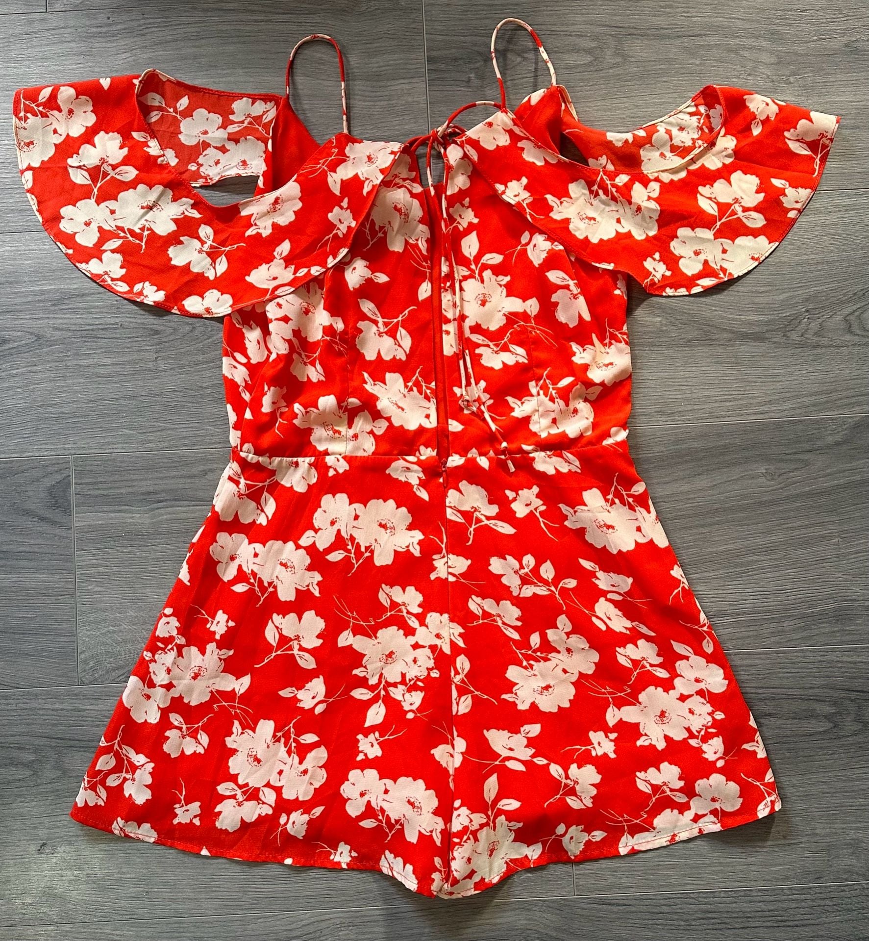 J.O.A. Los Angeles Floral Cold Shoulder Romper Size M Red White 5