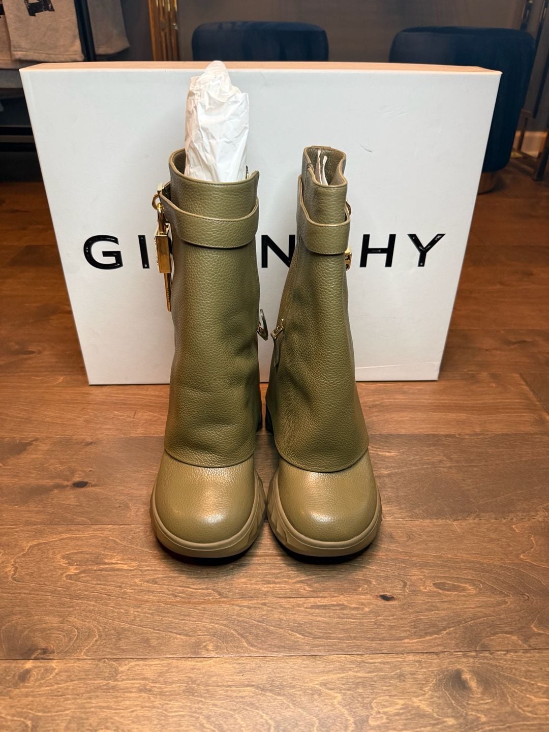 Givenchy Shark Lock Leather Boots Green 8