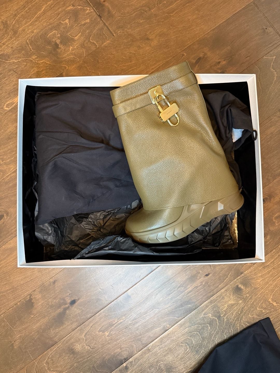 Givenchy Shark Lock Leather Boots Green 16