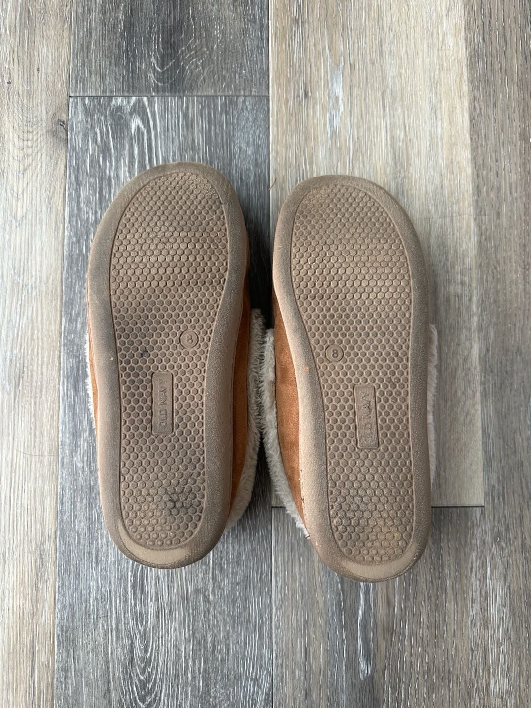 Old Navy Tan Faux Suede Sherpa Lined Moccasin Slippers Size 8 5