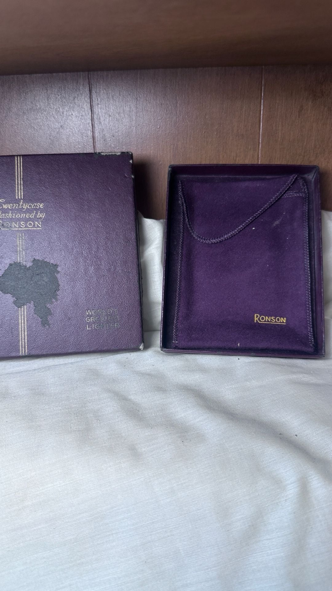 Ronson Twentycase Vintage Art Deco Combination Cigarette Case and Lighter with 6