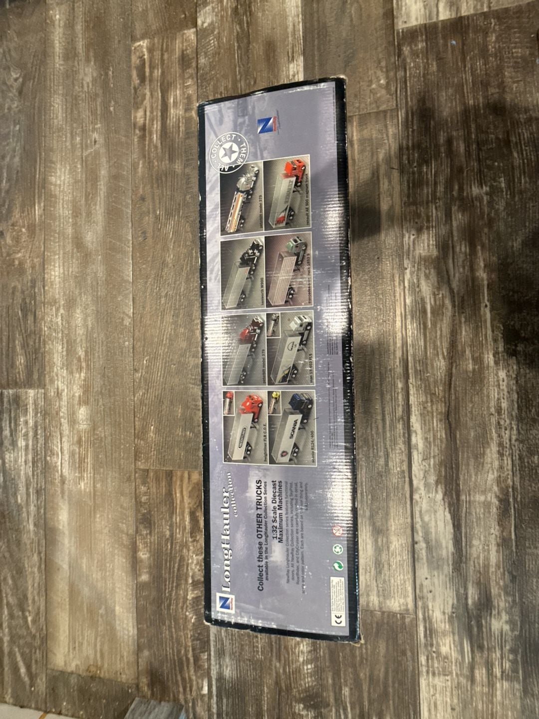 NewRay Freightliner FLB C.O.E. Diecast 2