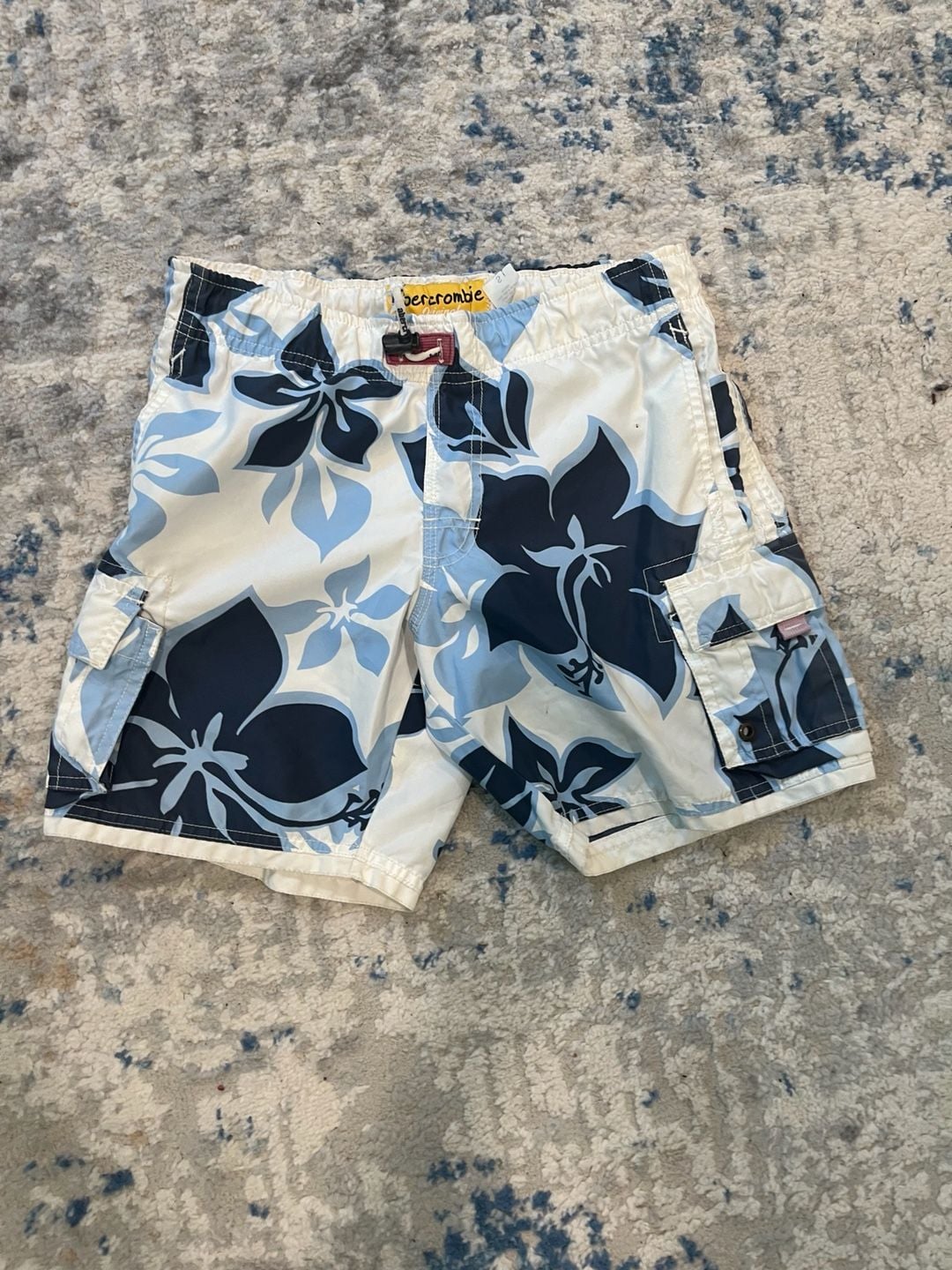 Abercrombie & Fitch Swim Shorts Size S Blue Floral Cargo Trunks 2