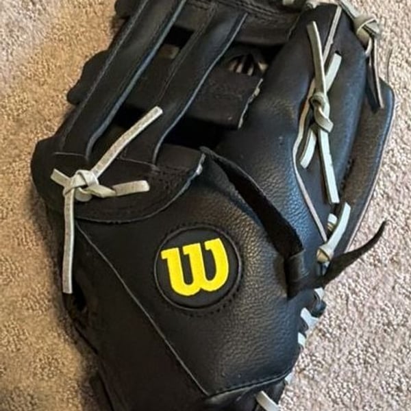 Wilson Elite A2449 Softball Glove Size 13 Black Genuine Leather