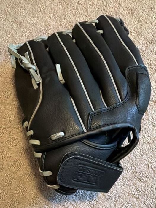 Wilson Elite A2449 Softball Glove Size 13 Black Genuine Leather 2