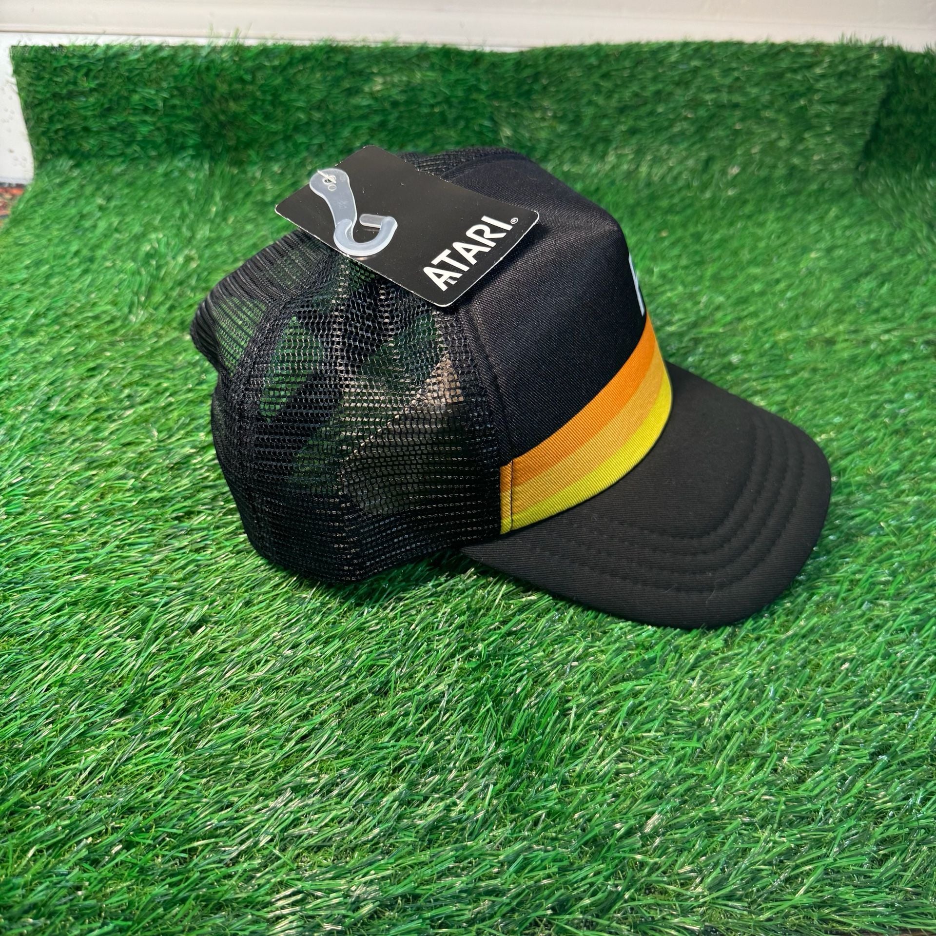 Atari PONG Trucker Hat NWT Retro Stripe Black Mesh Snapback H3 Headwear 3