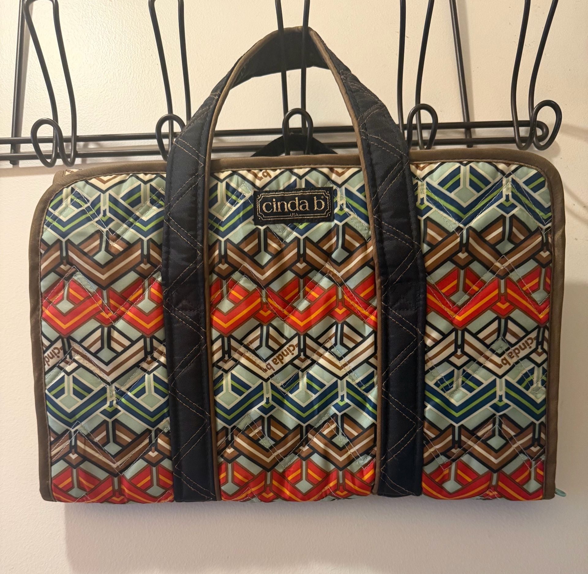 Cinda B Hanging Organizer Bag Multi Color Geometric Quilted 2