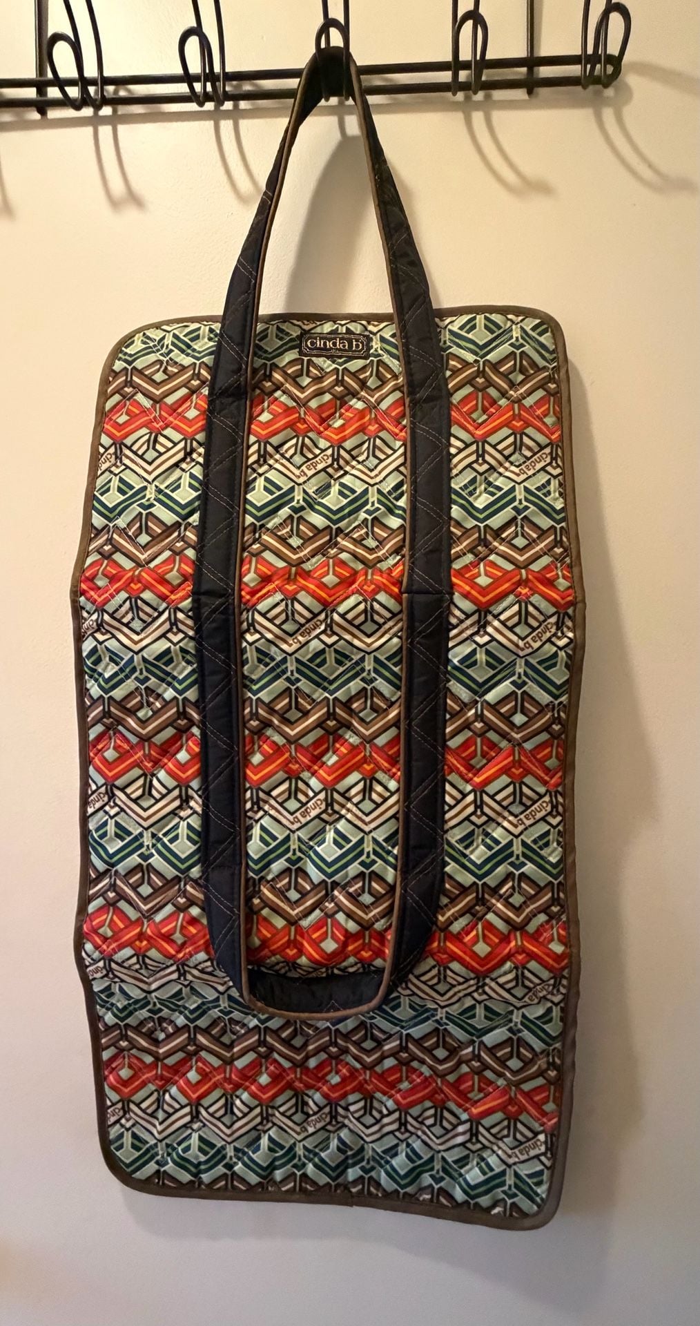 Cinda B Hanging Organizer Bag Multi Color Geometric Quilted 9