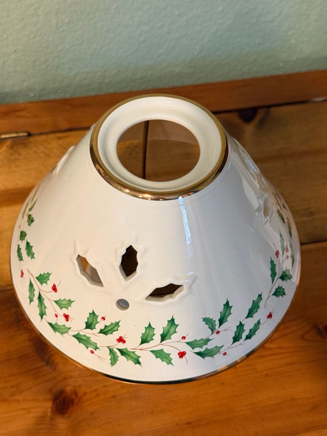 Lenox Holiday Candle Lamp Christmas Holly And Berry Porcelain Original Box 3