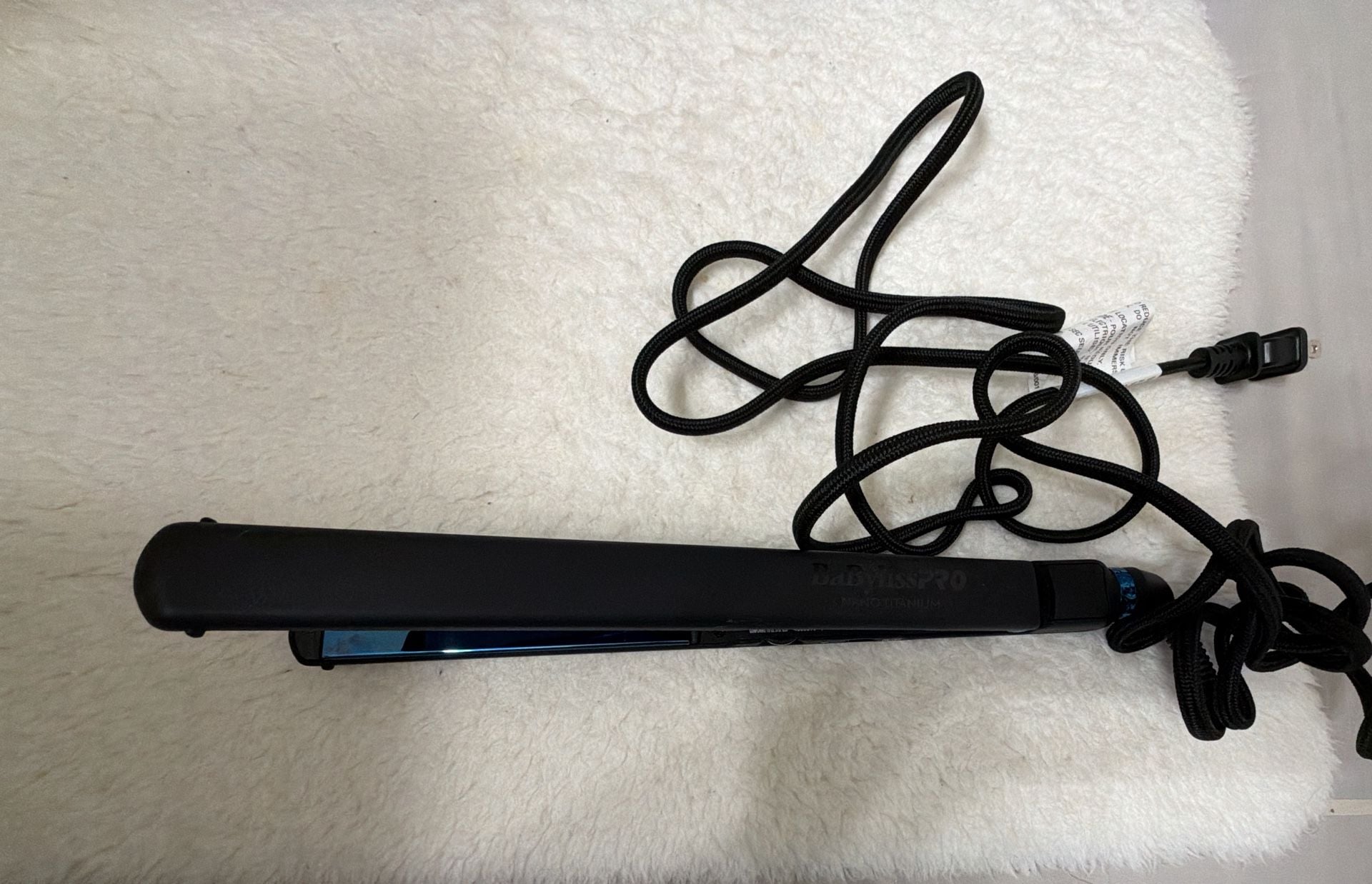 Nano Titanium 1" Ultra-Thin Flat Iron (Black & Blue) 8