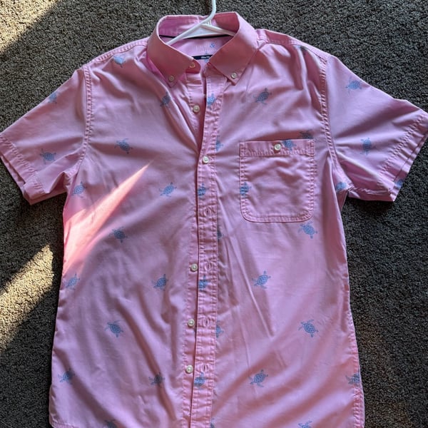 Croft & Barrow Button-Down Shirt Pink Turtle Print Short Sleeve Slim Fit