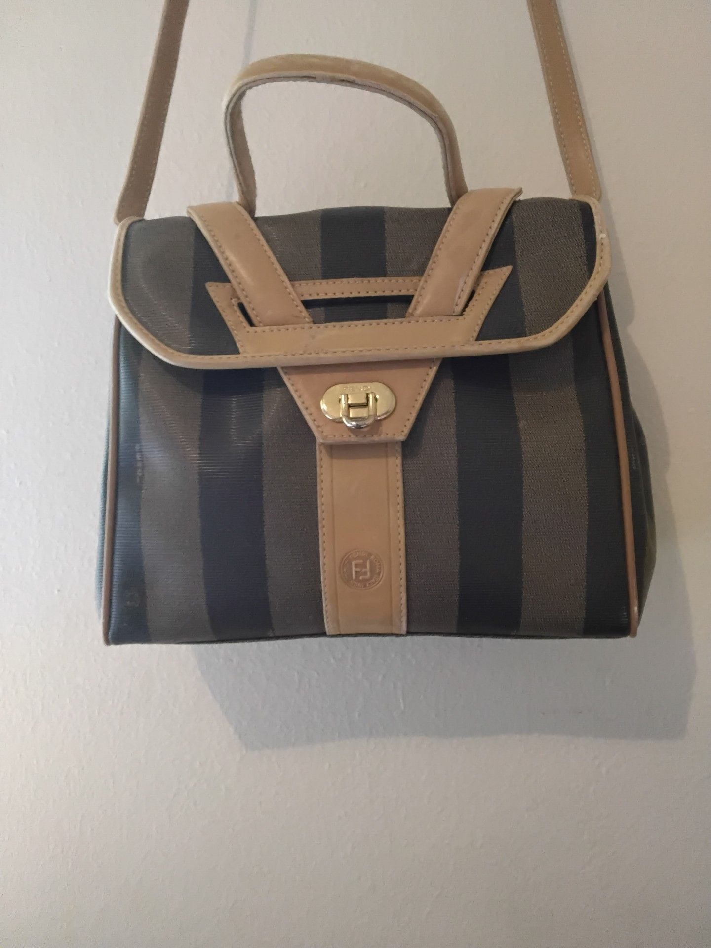 Fendi 12