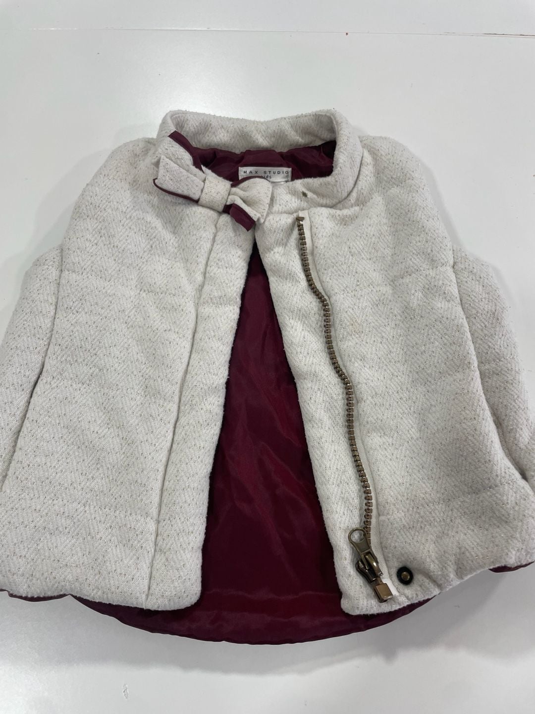 Max Studio Kids Puffer Vest Size 12M Cream White Metallic Bow 2