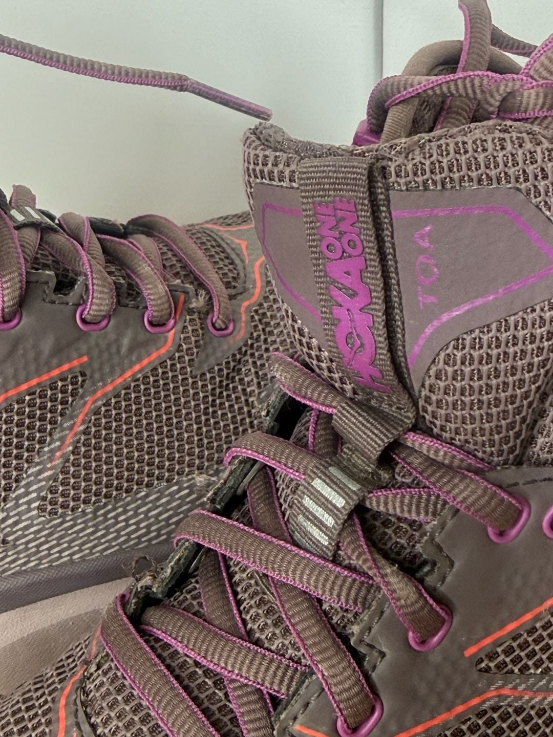 Hoka One One Toa GTX Size 7.5 Gray Purple Hiking Boots 7