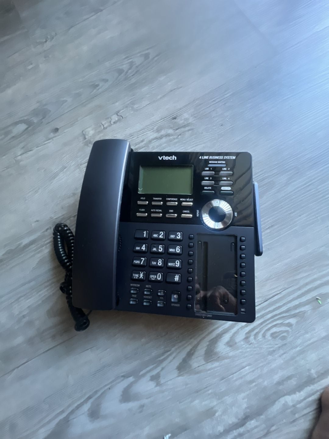 VTech AM18247 4-Line Business System Deskset 1