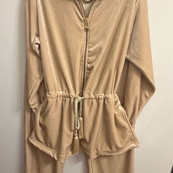 Villager Sport by Liz Claiborne Velour Jumpsuit Gold
#13V926