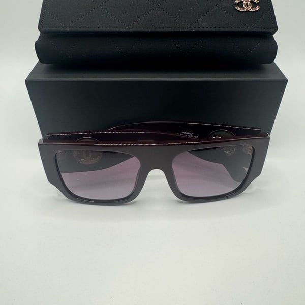 New Authentic Chanel Square Sunglasses 5549 Burgundy Gold CC