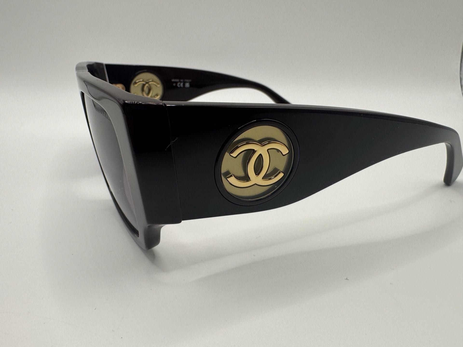 New Authentic Chanel Square Sunglasses 5549 Burgundy Gold CC 4