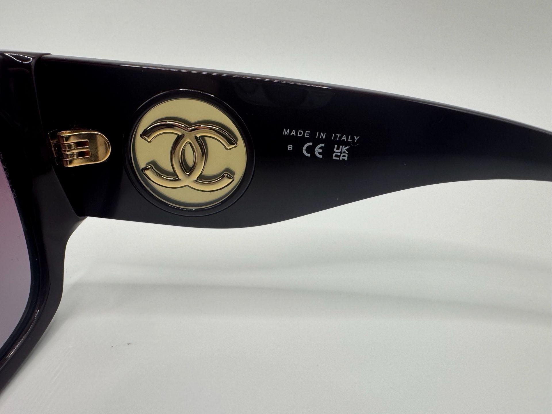 New Authentic Chanel Square Sunglasses 5549 Burgundy Gold CC 8