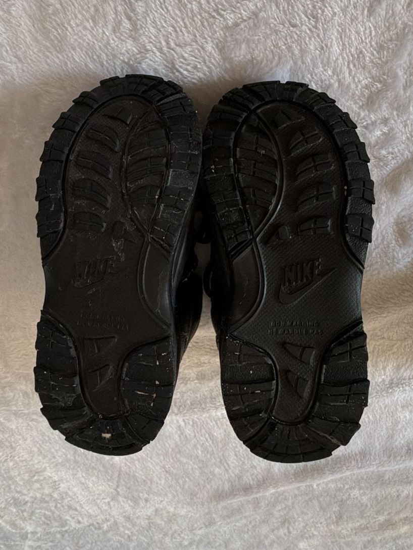 Nike Manoa Size 7C Black Leather Boots 4