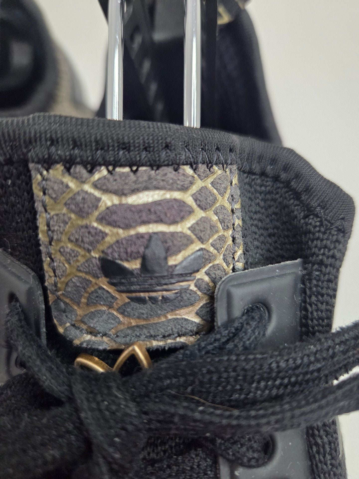 Adidas NMD_R1 Sneakers Black Rose Gold Snake Print 5