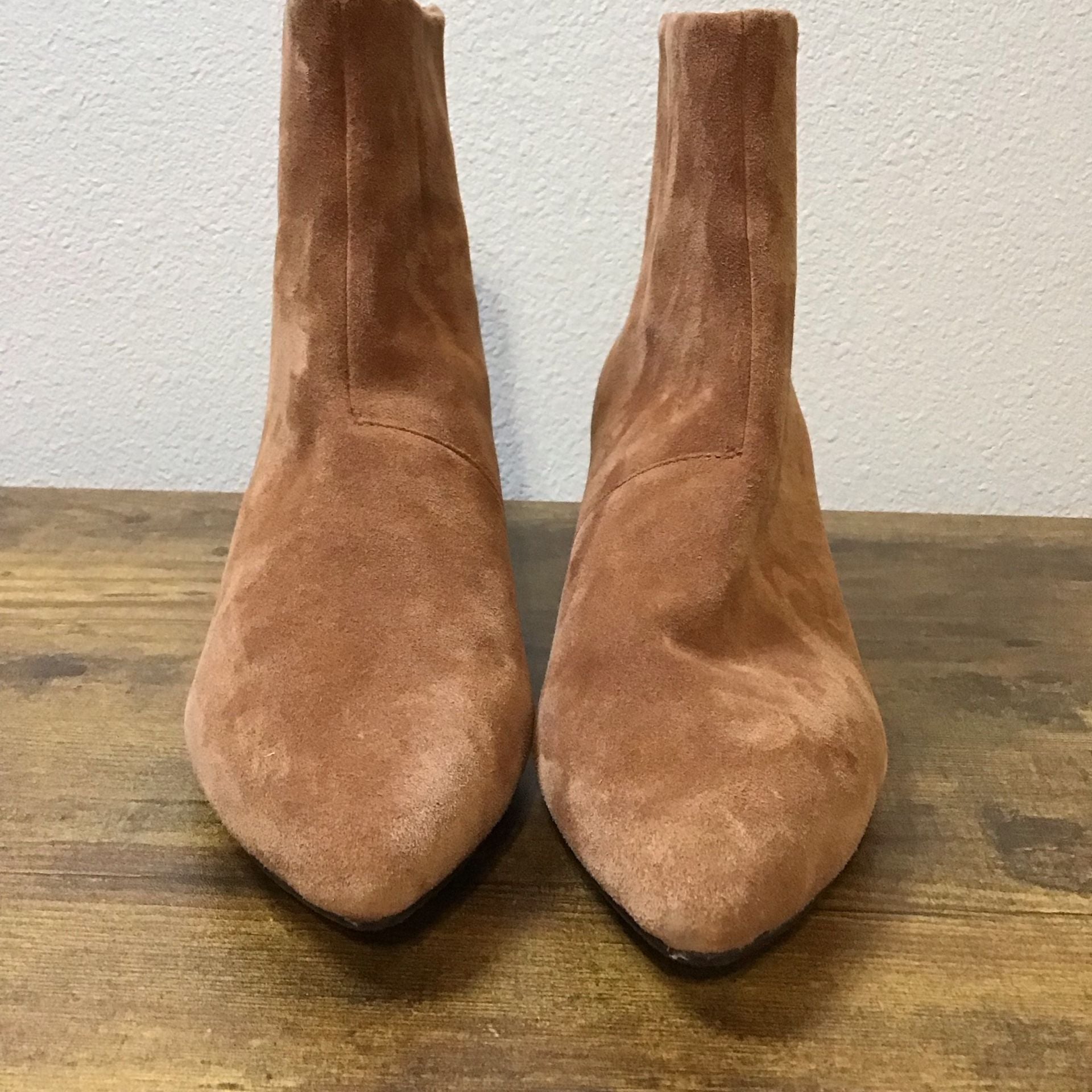 Clarks Teresa Suede Ankle Boots Tan Block Heel Women’s Size 8.5 8