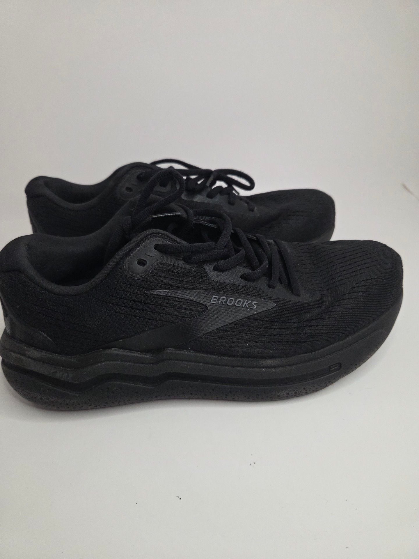 Brooks Ghost Max Running Shoes Black 4