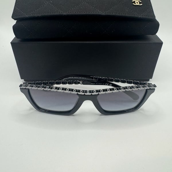 Authentic New Chanel Rectangle Sunglasses 5448-Q Size 54-17 Black Chain Frame