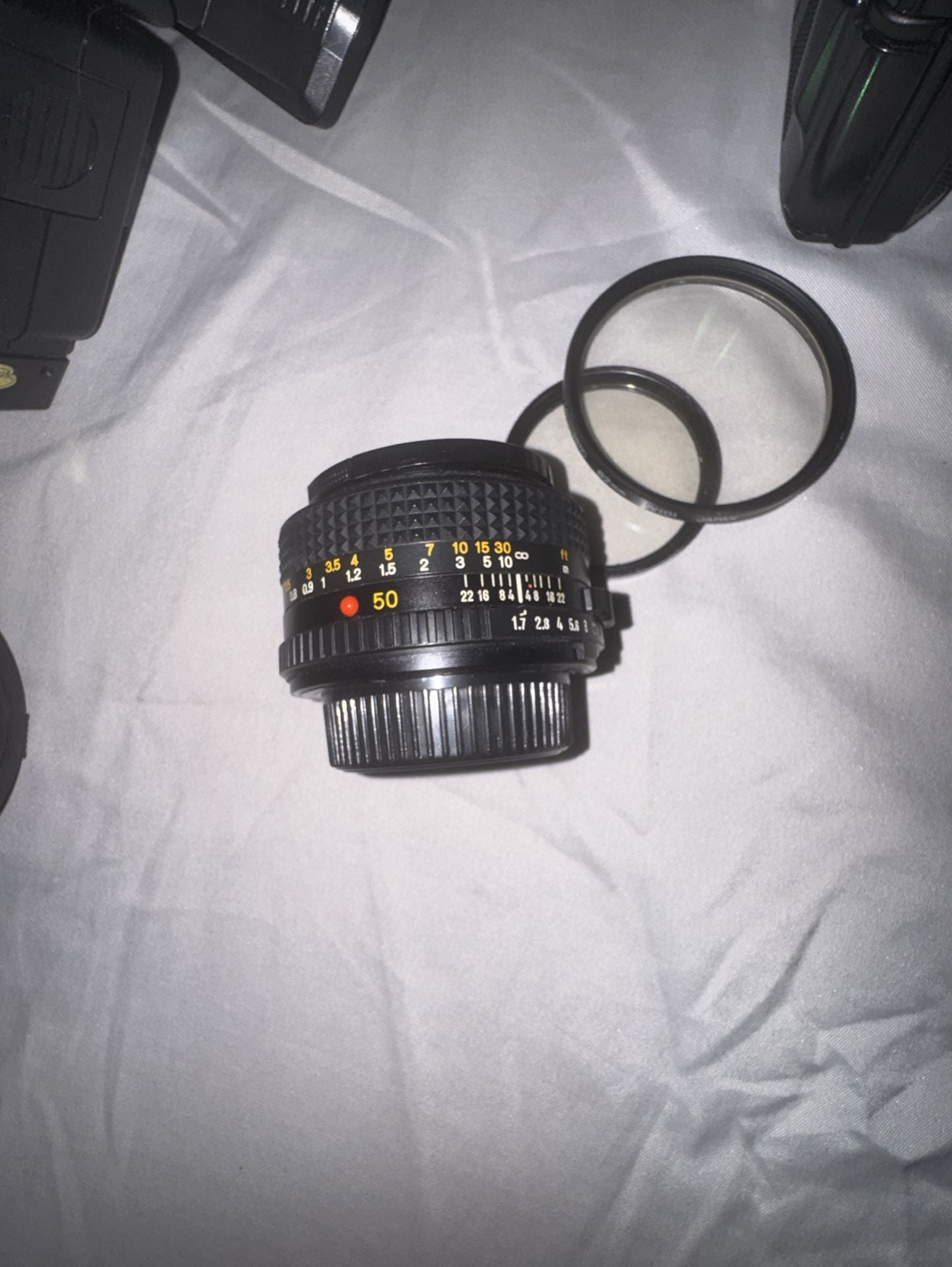 Minolta X-700 35mm SLR Film Camera Bundle With Lenses Flash 12