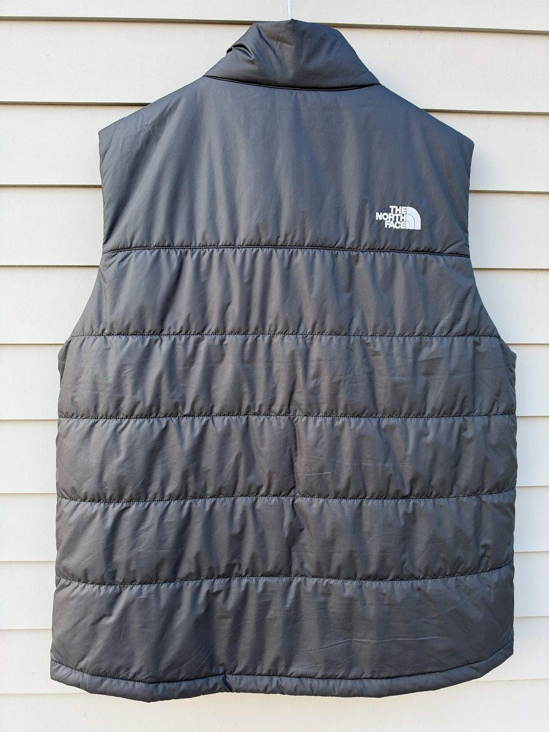 The North Face Puffer Vest Size XL Gray Shine Solar Embroidered 4