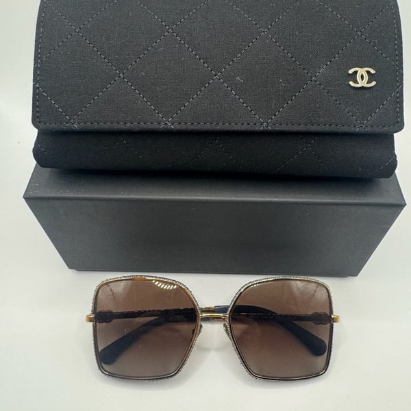 New Authentic CHANEL 4288Q C125/S2 Sunglasses Denim Gold Gradient Polarized