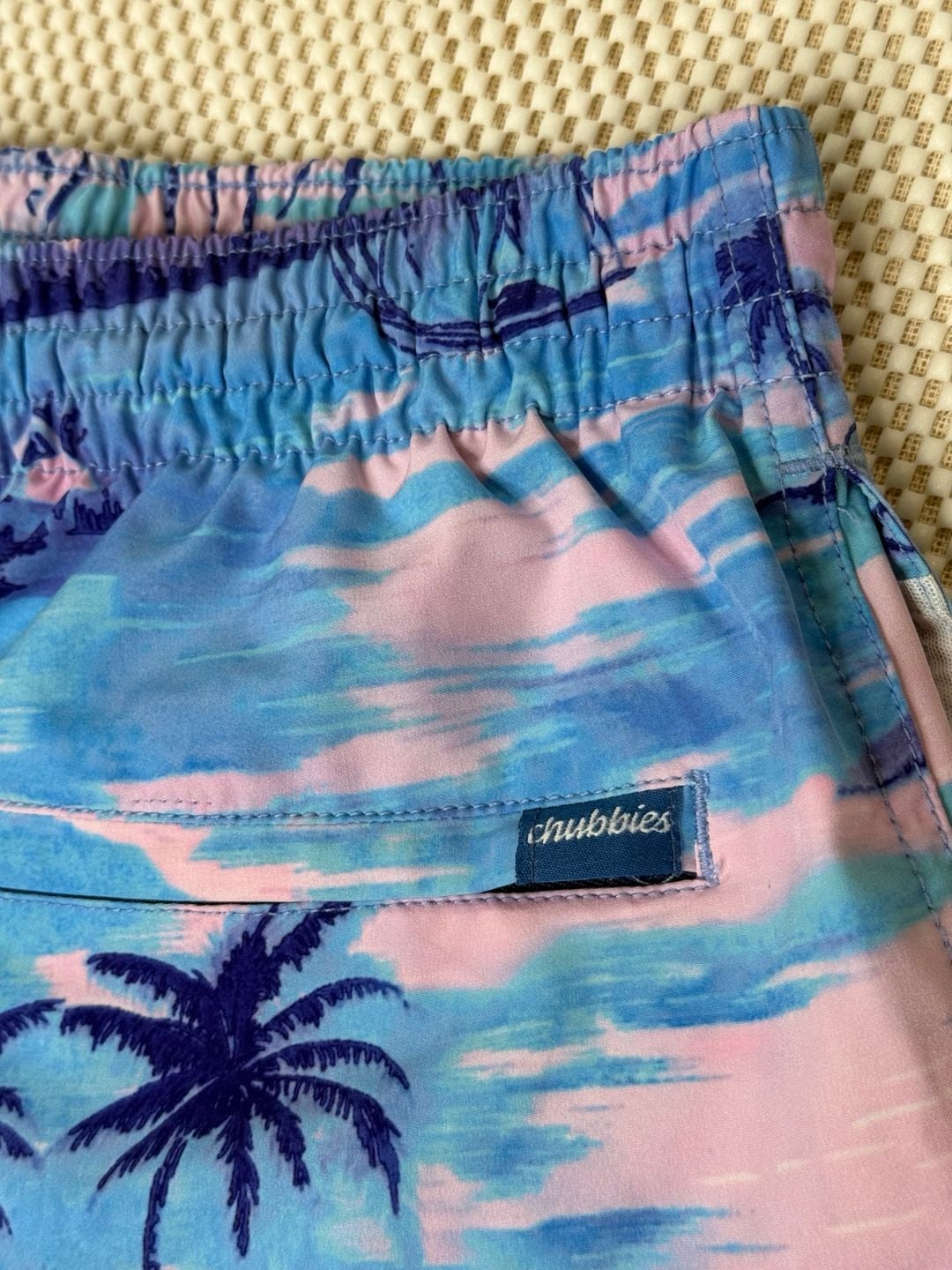 Chubbies Men’s Swim Trunks Size XL Blue Tropical Island Palm Tree 4