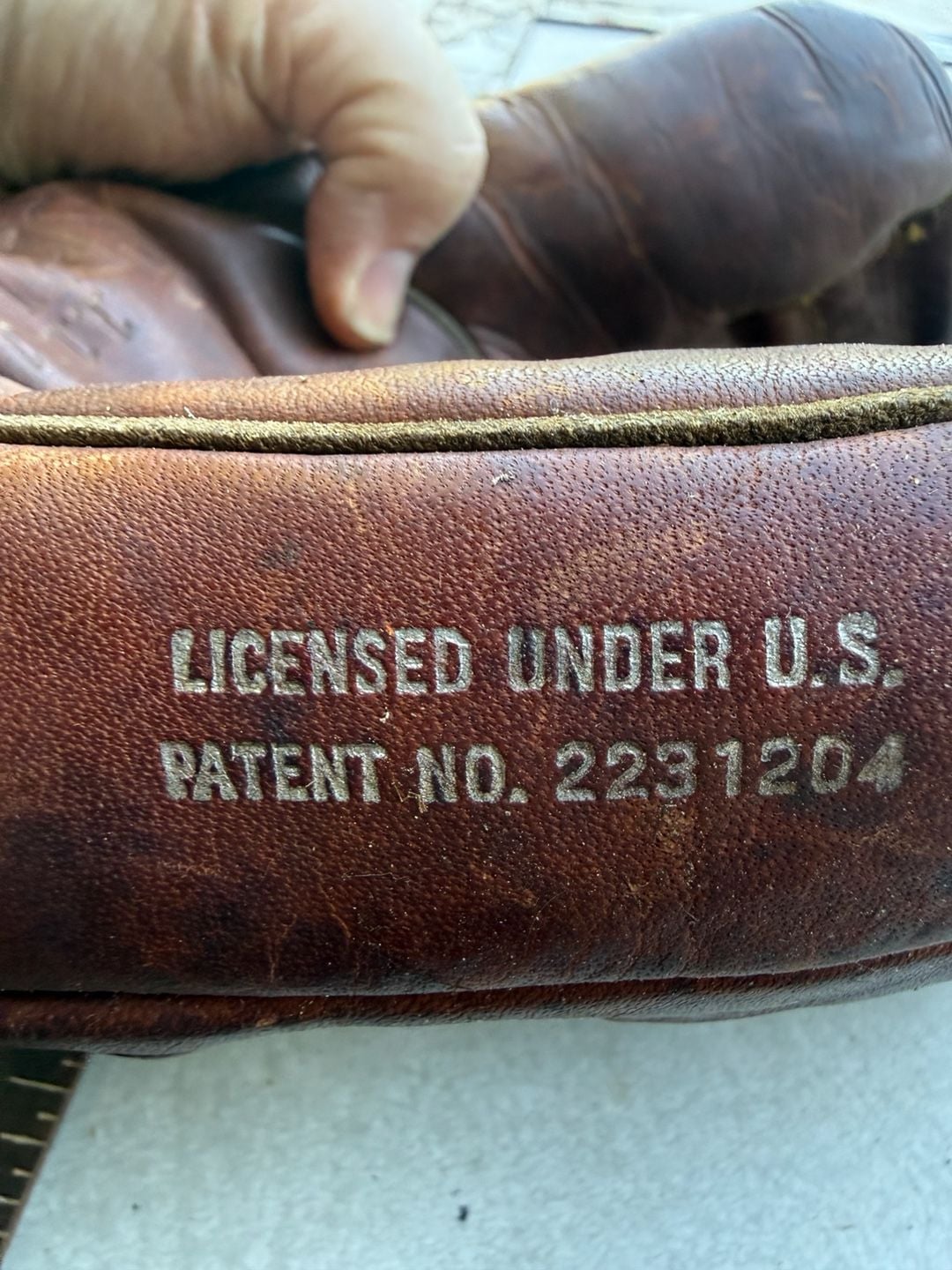 Spalding 1161 Vintage Leather Baseball Glove Mitt Form Pocket 7