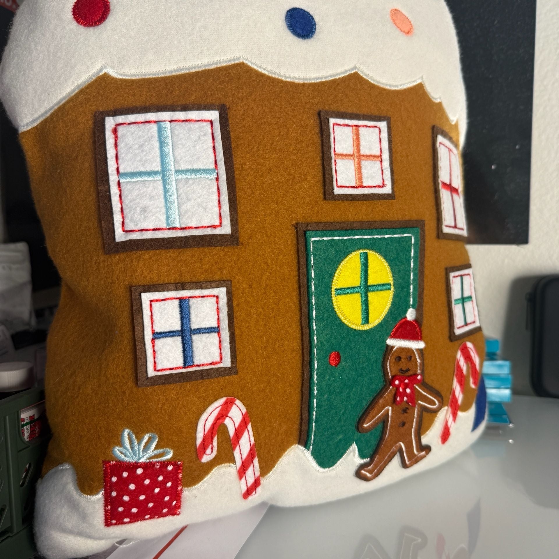 Wondershop Gingerbread House Christmas Throw Pillow 6