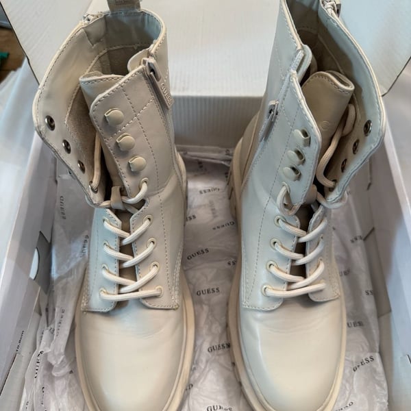 Guess Yarini Platform Combat Boots Off White