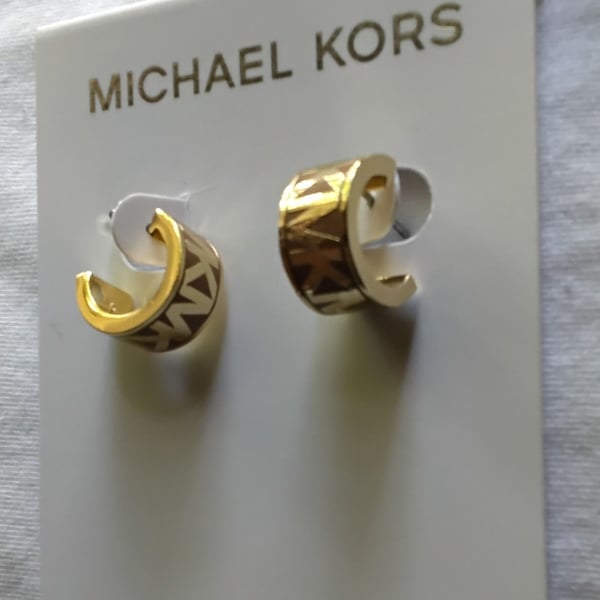 Michael Kors earring – ,