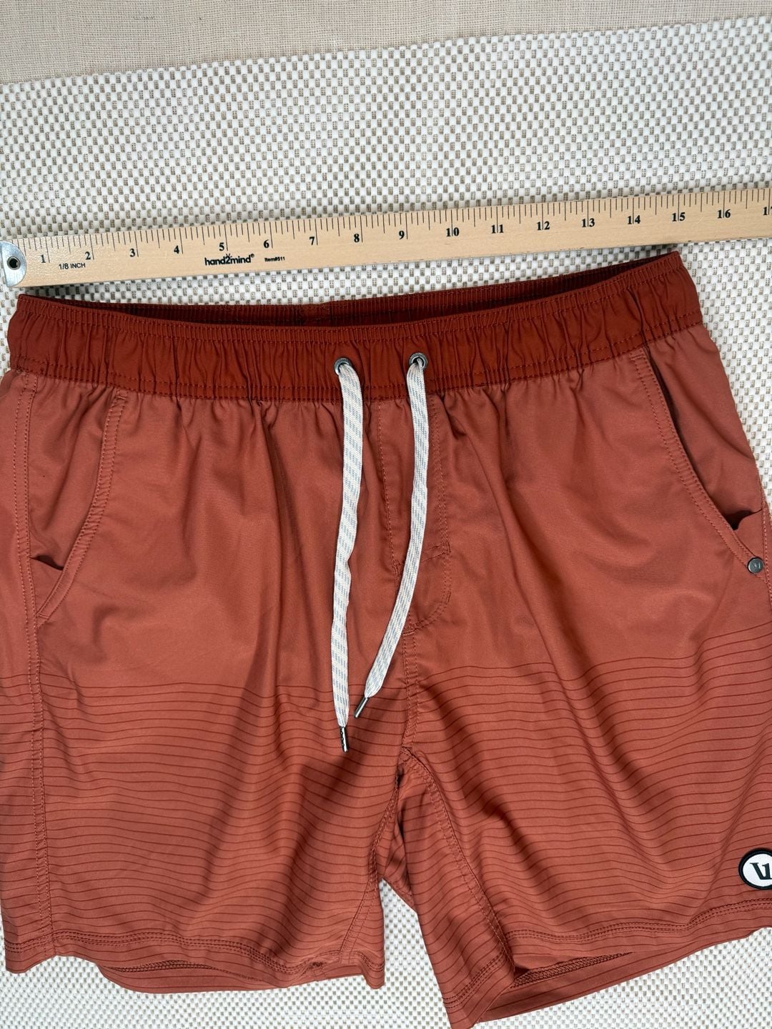 Vuori Kore EUC Shorts Size L Terracotta Burnt Orange Lined Athletic V302 4